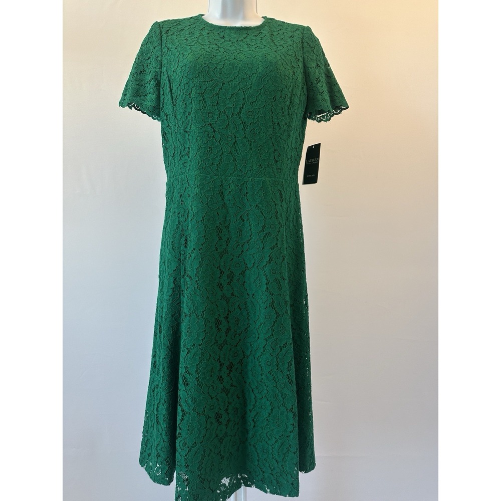 NWT! Lauren Ralph Lauren Sz: 6 Green Fit and Flair Battenberg Lace Dress (b24)